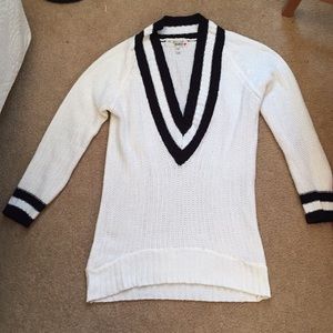 Thick knit long v neck sweater